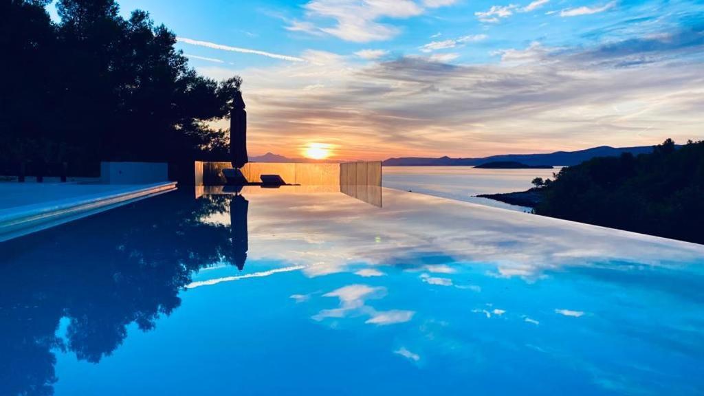 Holiday Hvar Vrbanj Εξωτερικό φωτογραφία