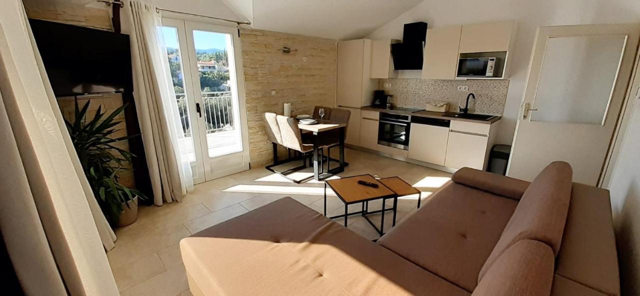 Holiday Hvar Vrbanj Εξωτερικό φωτογραφία