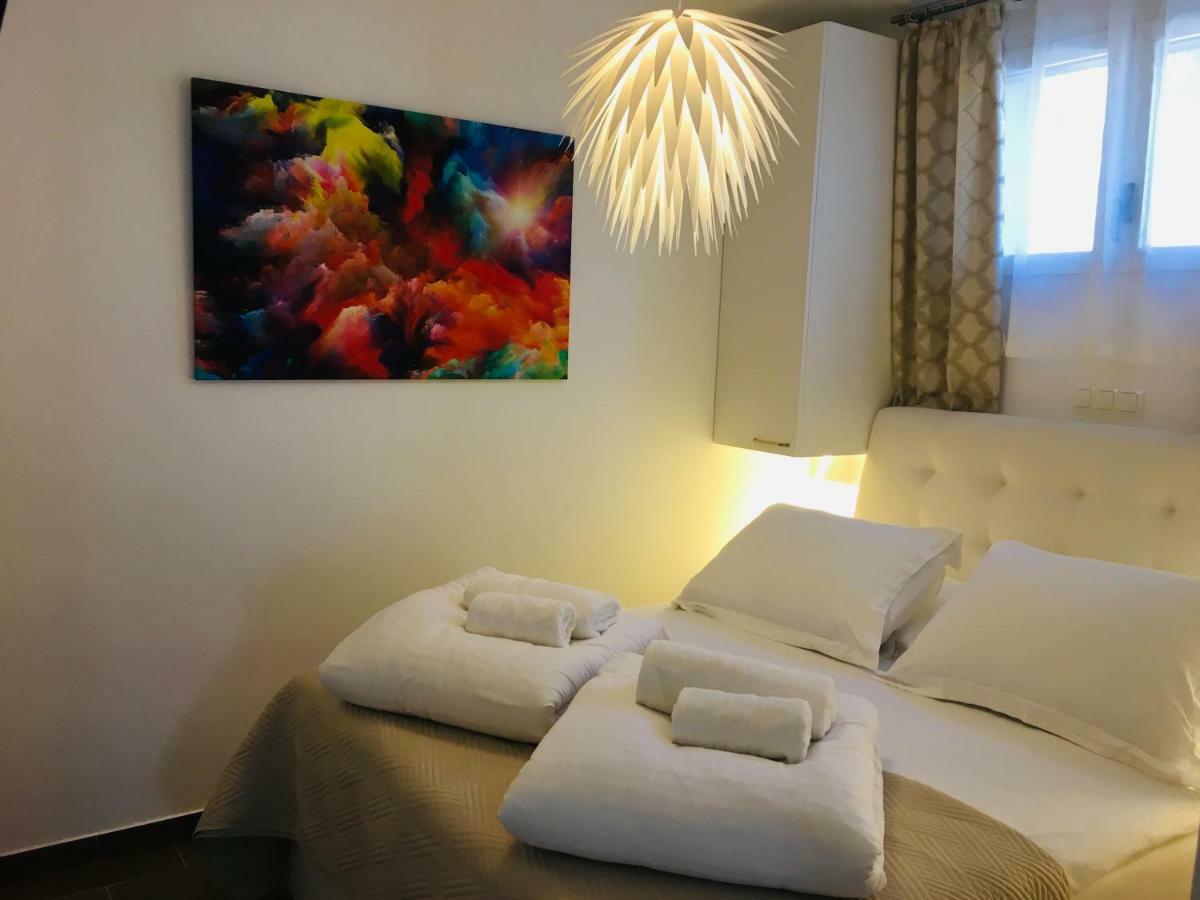 Holiday Hvar Vrbanj Εξωτερικό φωτογραφία