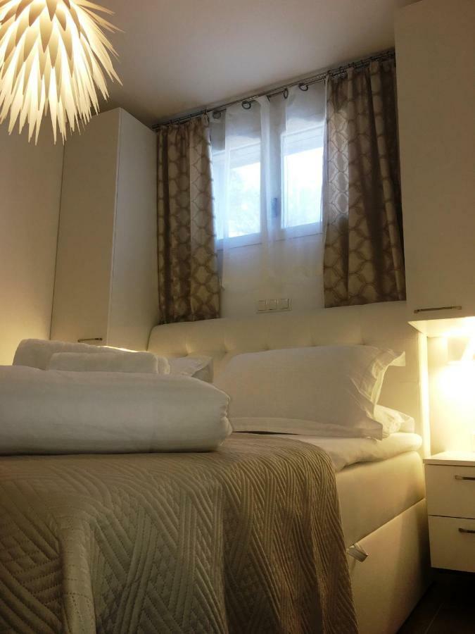 Holiday Hvar Vrbanj Εξωτερικό φωτογραφία