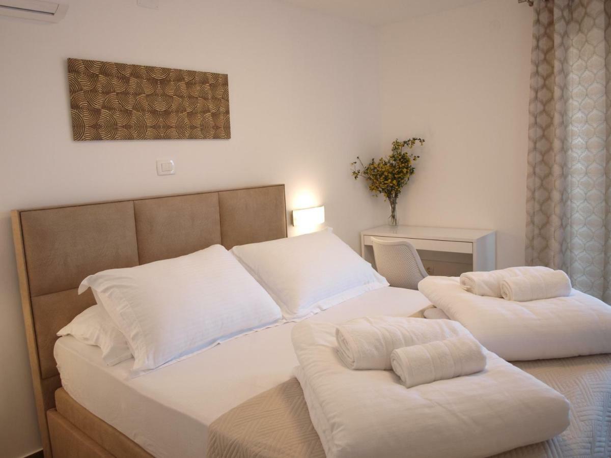 Holiday Hvar Vrbanj Εξωτερικό φωτογραφία